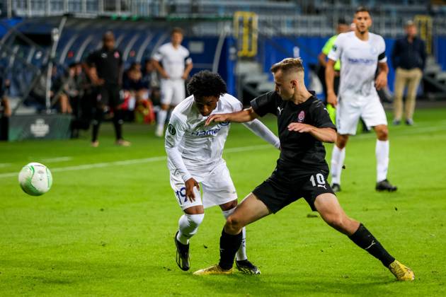 KAA Gent vs Zorya (00:45 – 01/12) | Xem lại trận đấu