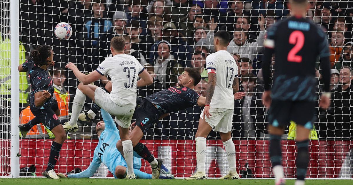 Tottenham vs Manchester City (03:00 – 27/01) | Xem lại trận đấu