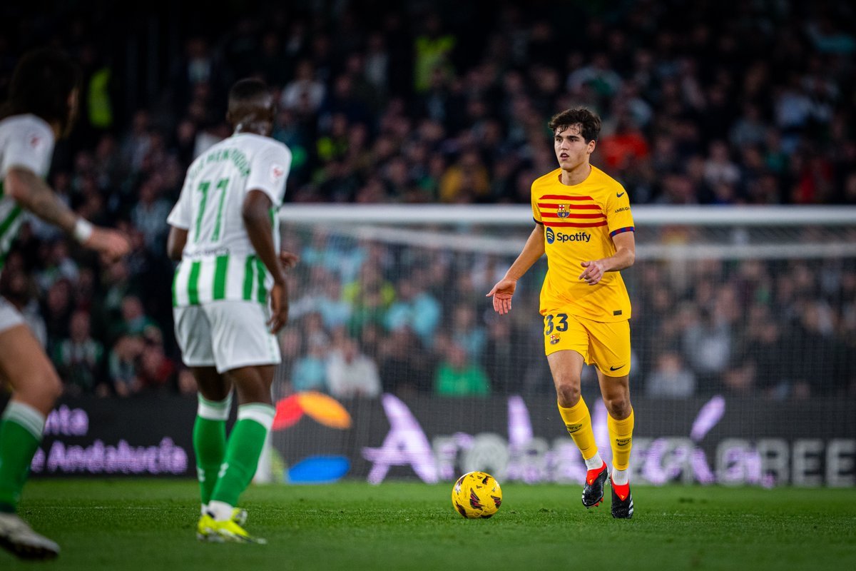 Real Betis vs FC Barcelona (00:30 – 22/01) | Xem lại trận đấu