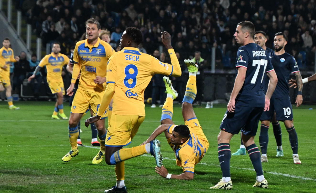 Frosinone vs Lazio (02:45 – 17/03) | Xem lại trận đấu