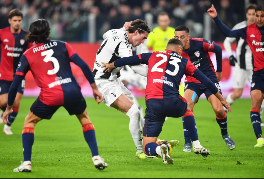 Juventus vs Cagliari (03:00 – 18/12) | Xem lại trận đấu
