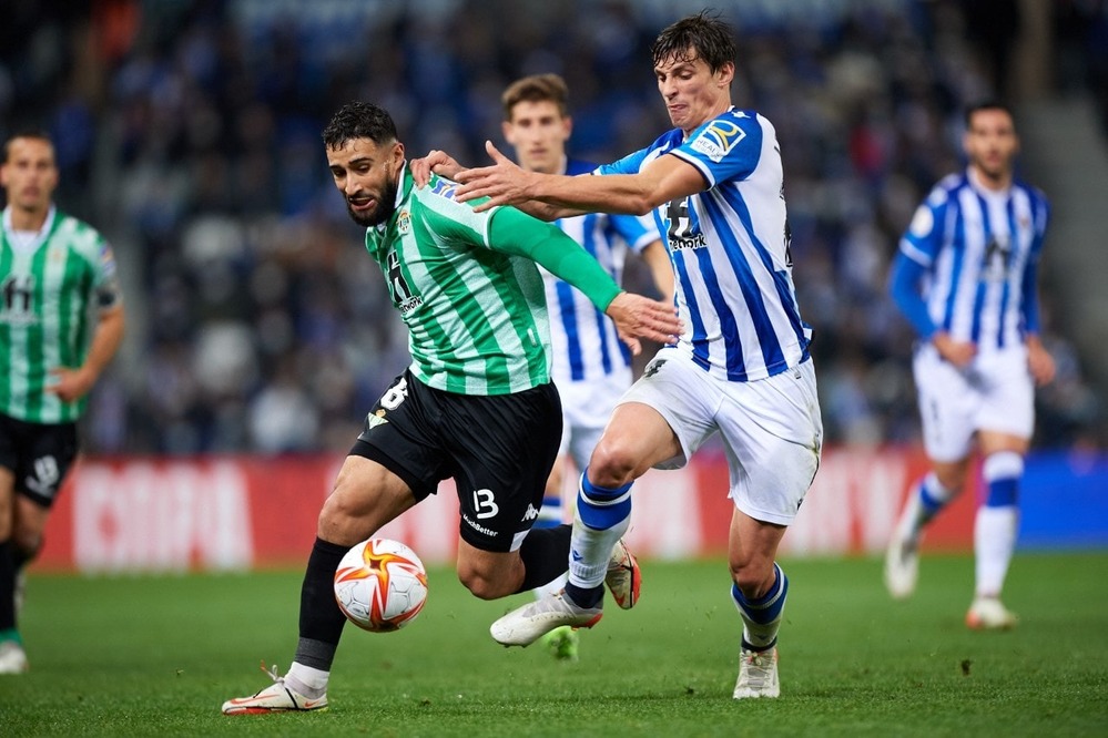nhan-dinh-soi-keo-paok-vs-real-betis-luc-00h45-ngay-23-1-2026-1